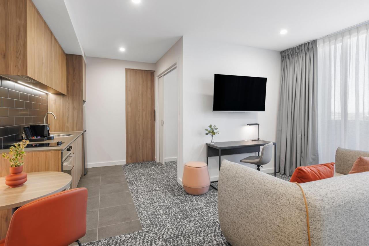 Punthill Essendon North Aparthotel Melbourne Exterior photo