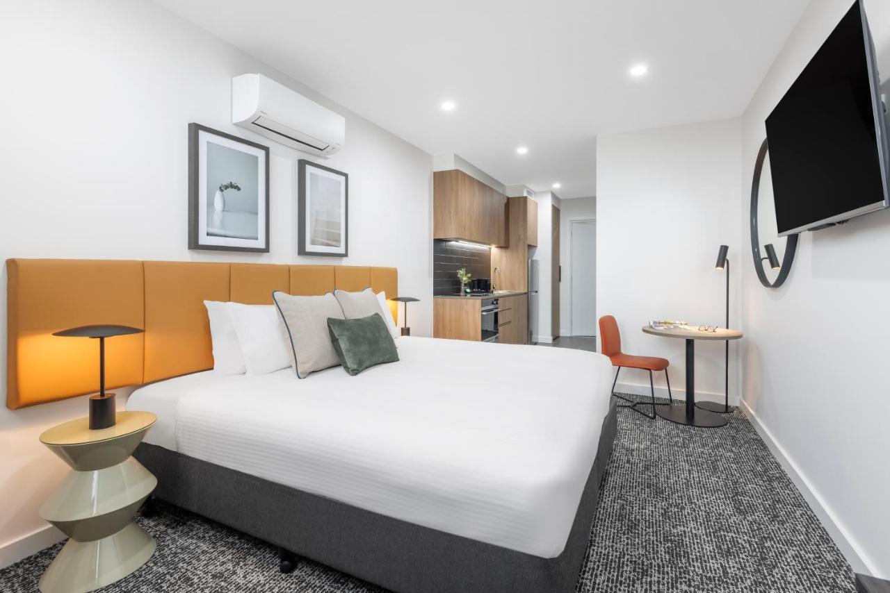 Punthill Essendon North Aparthotel Melbourne Exterior photo