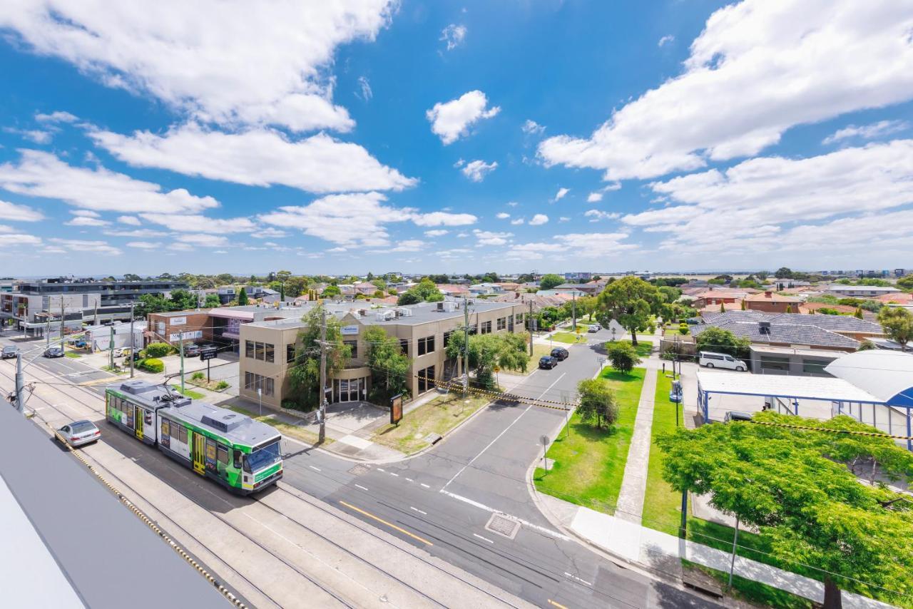 Punthill Essendon North Aparthotel Melbourne Exterior photo
