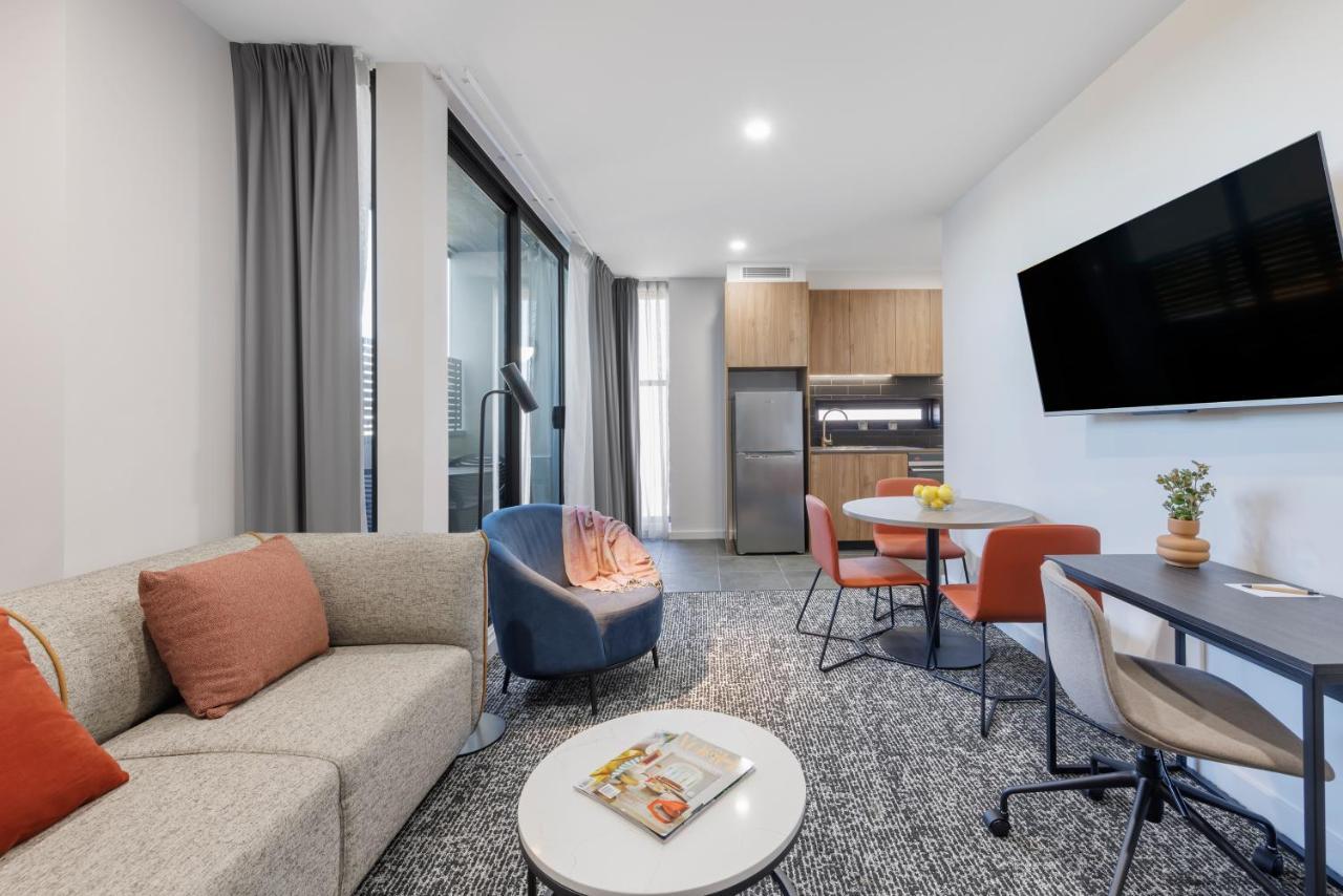 Punthill Essendon North Aparthotel Melbourne Exterior photo
