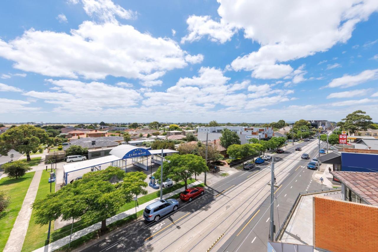 Punthill Essendon North Aparthotel Melbourne Exterior photo