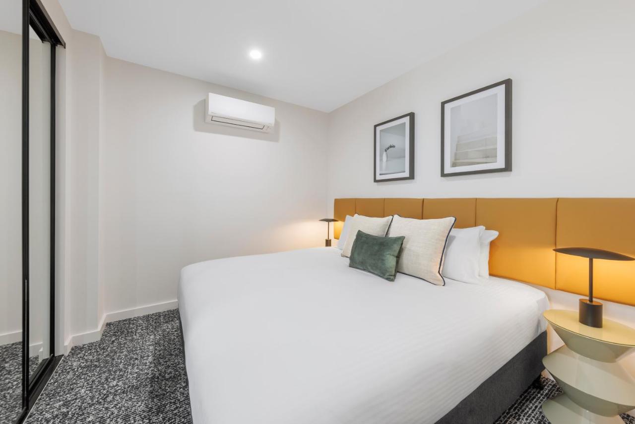 Punthill Essendon North Aparthotel Melbourne Exterior photo